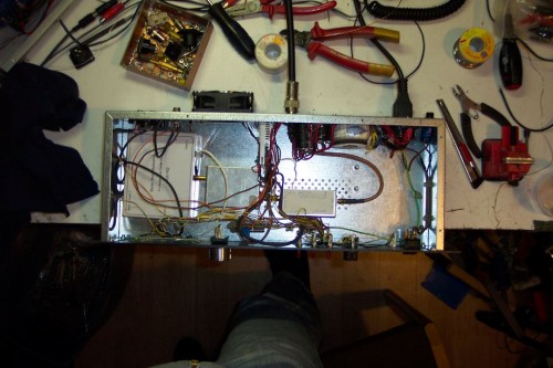 100_2212a.jpg (132.53 KiB) 49432 keer bekeken Alle modules liggen nog los voor de test